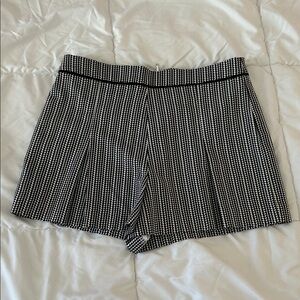 XOXO Black and White Houndstooth High-Waist Shorts